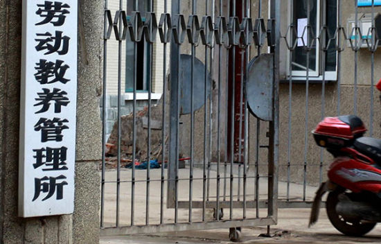 長沙市坪塘勞動教養管理所采購自來水加壓泵站一套